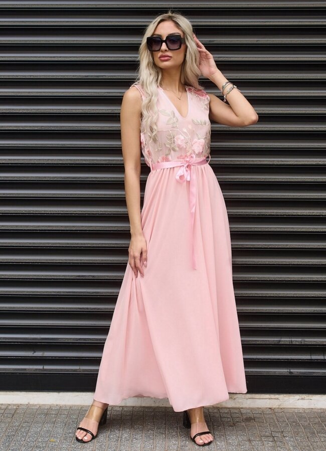 Maxi φόρεμα μουσελίνα με δαντέλα στο ντεκολτέ - Ροζ