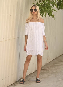 Mini έξωμο φόρεμα με κοφτή δαντέλα - Λευκό